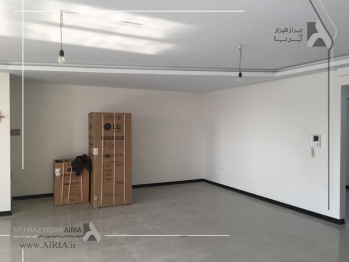 تصویر محل دیوار تلویزیون و نشیمن قبل از بازسازی و طراحی داخلی منزل مسکونی در خیابان توحید